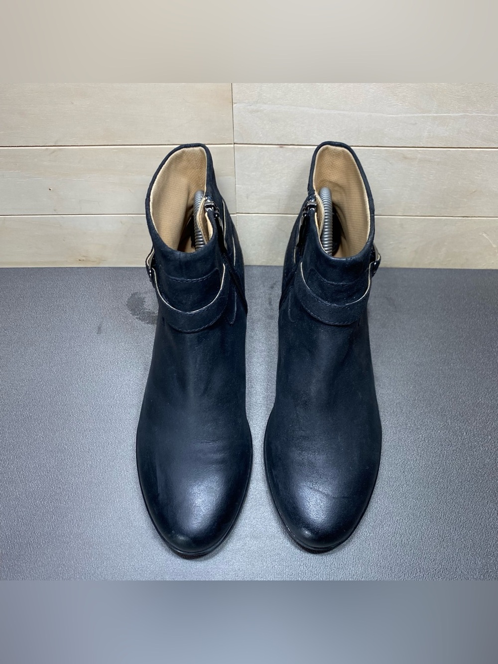 Dansko Cagney Boots Women's Size 8 Shoes Black Leather Zip Ankle Booties EU38 - Picture 8 of 12